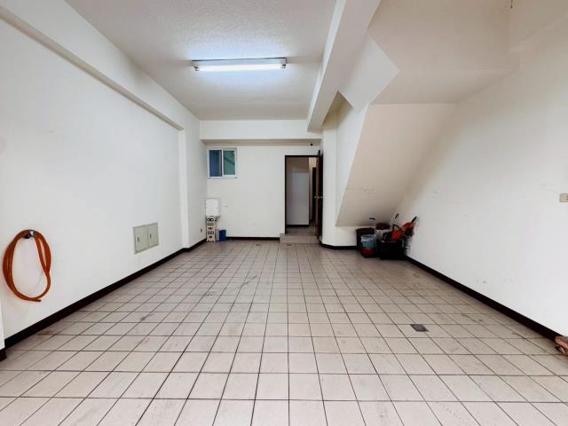 台南北區透天-13