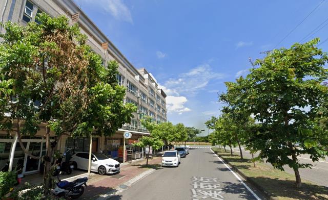 楠梓法拍透天-4