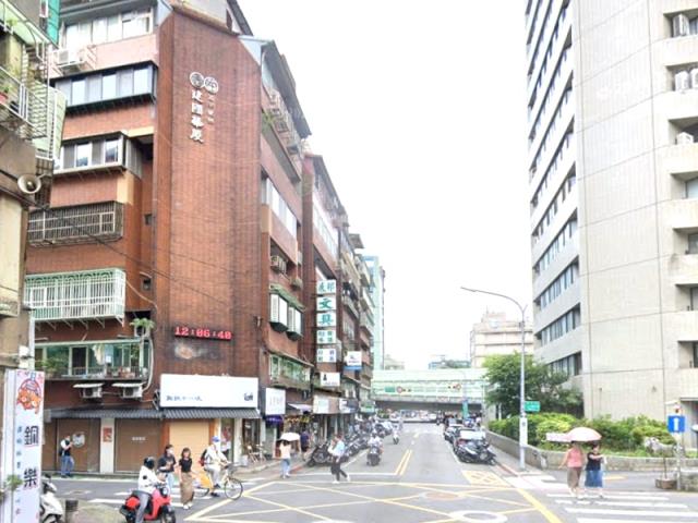 中山區法拍大樓-2