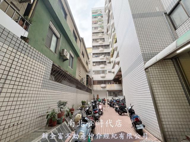 中西區大樓_套房-8