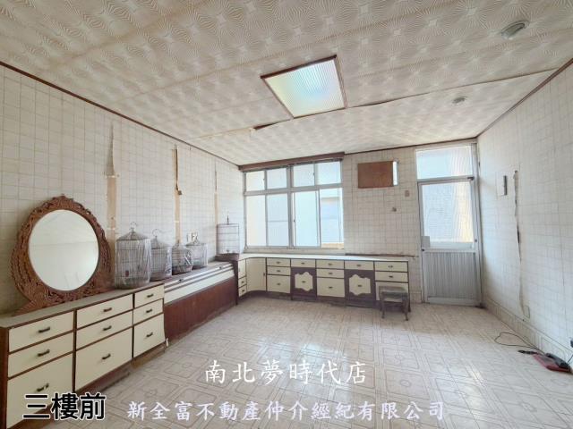 台南中西區透天-8