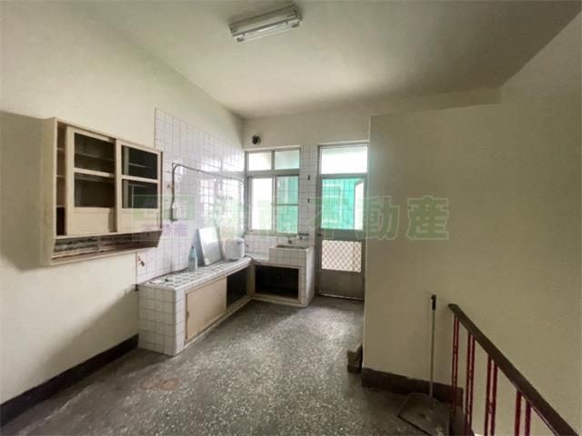 高雄左營透天_店面-7