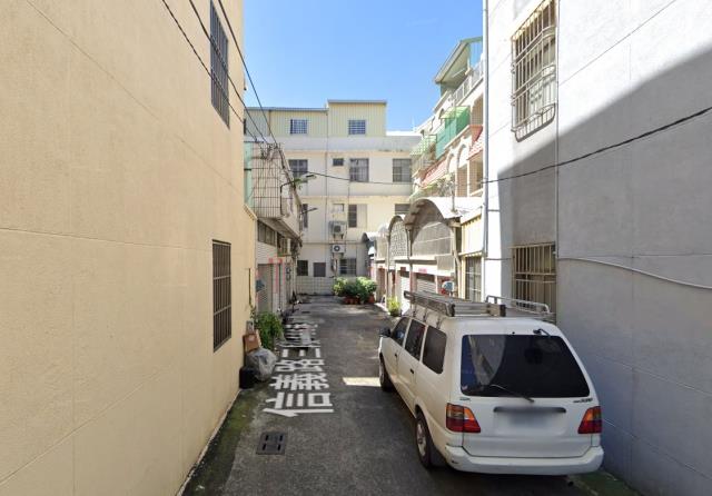 茄萣透天法拍-5