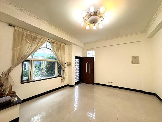 桃園中壢透天-1