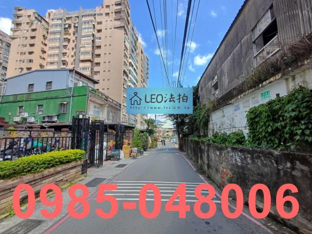 八里法拍大樓-6