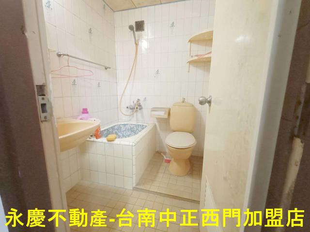 台南南區透天-10