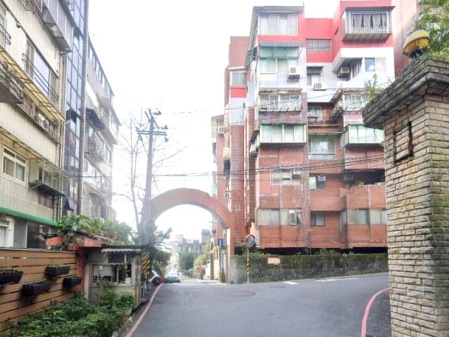 台北北投大樓法拍-1