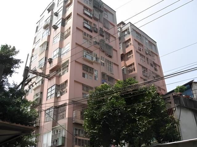 八里法拍大樓-2