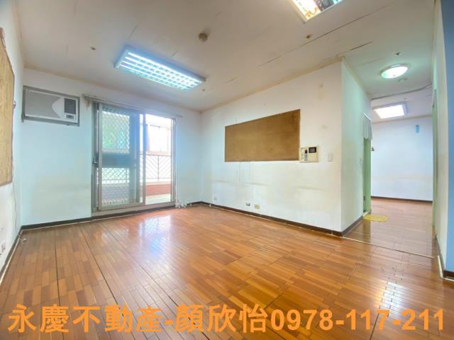 荷蘭村首購兩房三房68東西向快速道路武陵路大潤發大魯閣