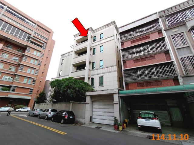 東區法拍透天-4