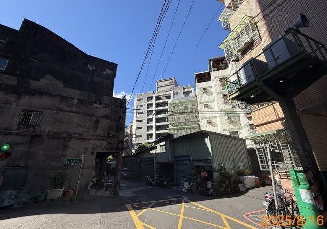 蘆洲公寓_一樓法拍-6