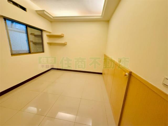 高雄三民區大樓-11
