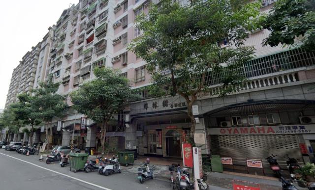 台中大里華廈拍賣-1