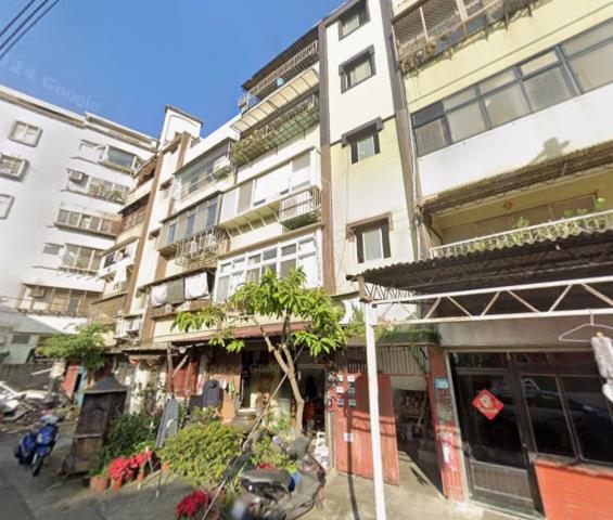 淡水法拍公寓-3