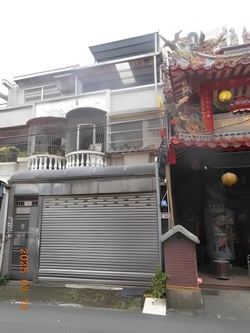 桃園中壢拍賣透天-1
