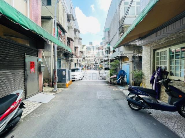 新北新莊透天法拍-5