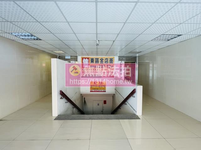 台北法拍大樓-13