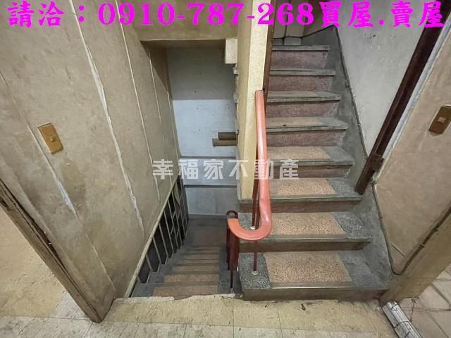 台南中西區透天-11