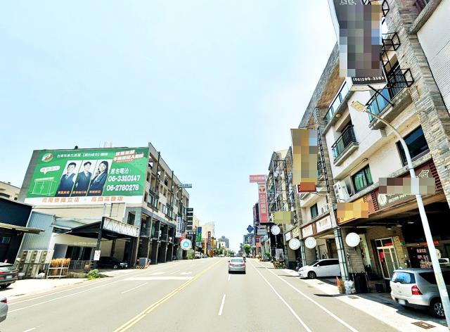 台南市東區裕農路店墅