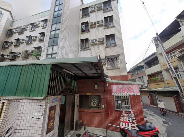 東區公寓法拍-5