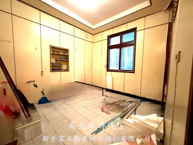 台南北區透天_店面-3