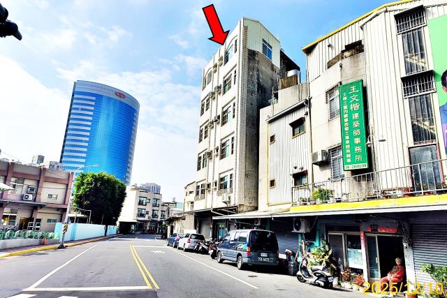 中西區法拍透天-4