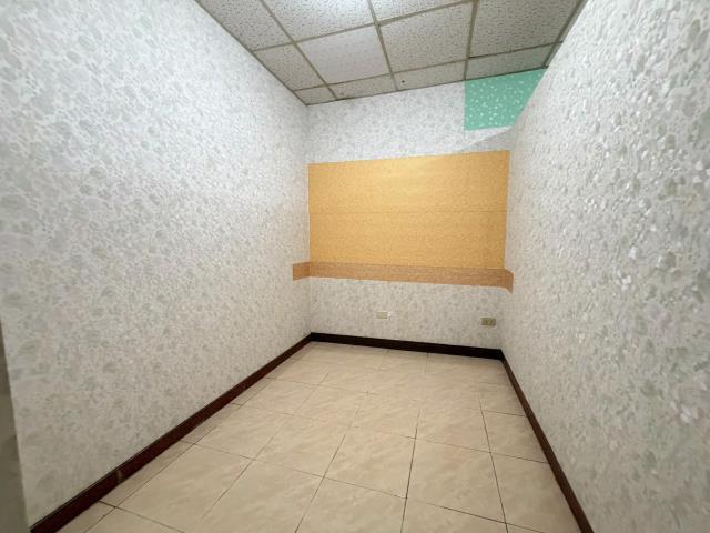 高雄岡山透天_套房-5