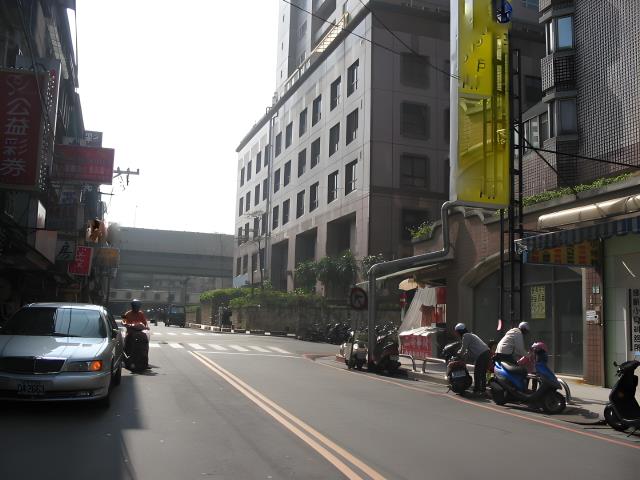 中和拍賣大樓_東森購物總公司-9