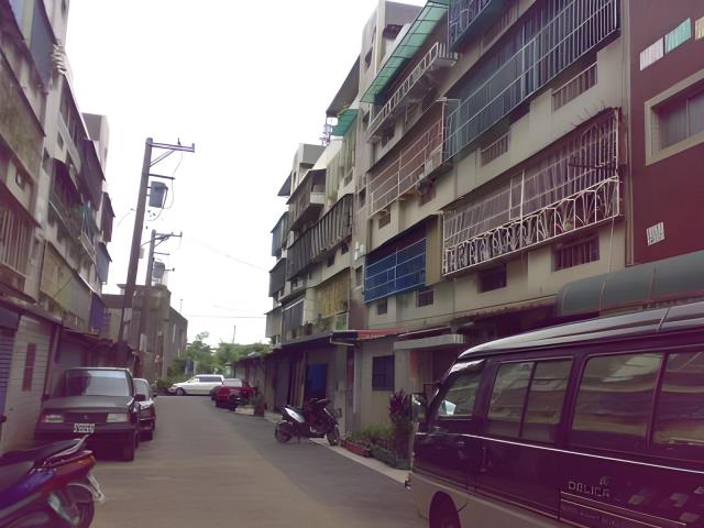 新北法拍公寓_鳳鳴夜市商圈-5