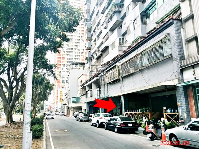 嘉義市西區世賢路三房