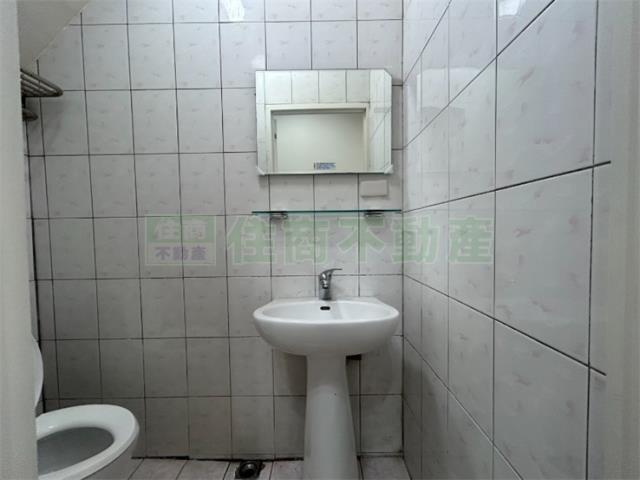 屏東東港大樓_店面-11