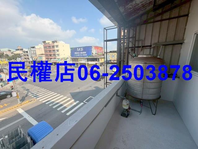 台南東區透天-11