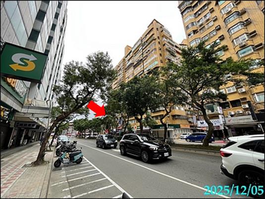 台北信義區大樓法拍-3