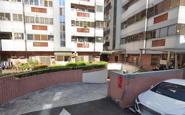 大雅華廈法拍-3