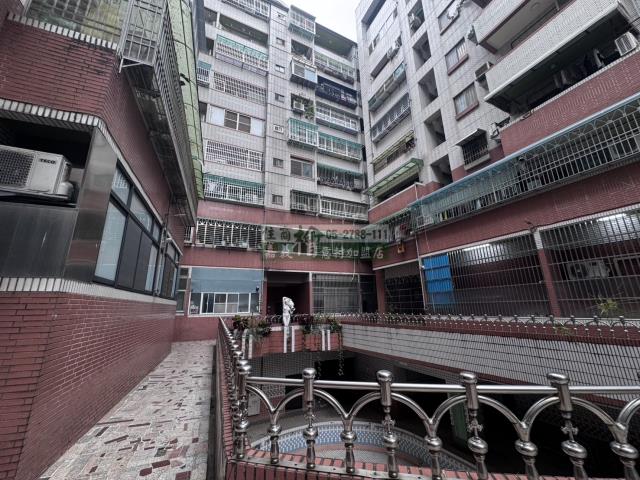 嘉義東區華廈-10