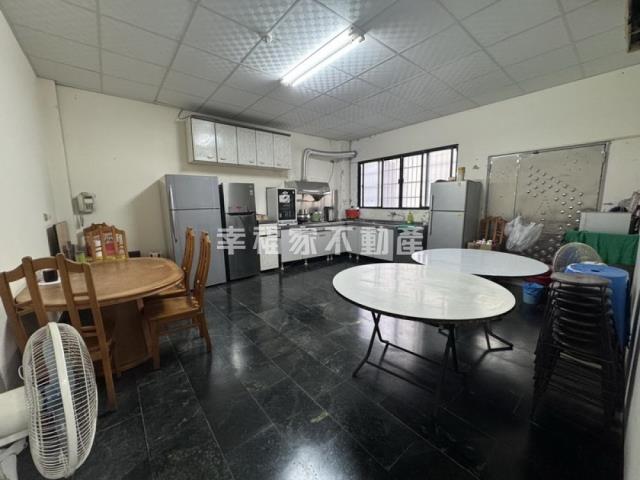 台南安平店面-7