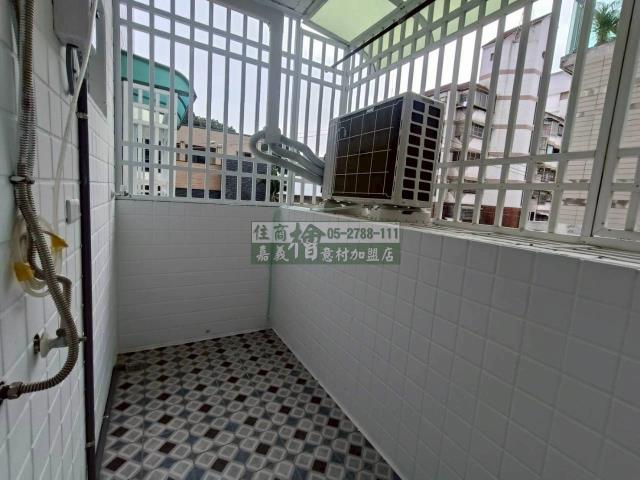 嘉義東區華廈-4