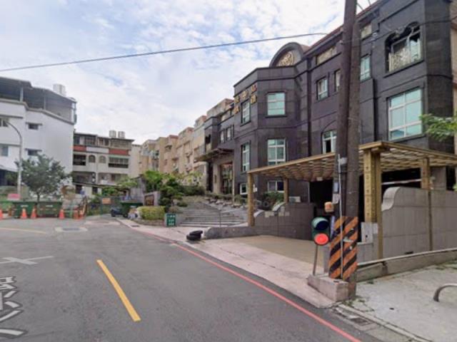 桃園區法拍透天_虎頭山環保公園-4