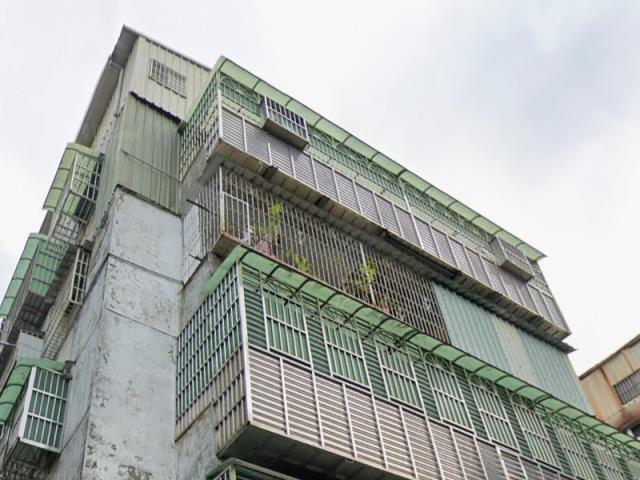 新北法拍公寓_附頂樓加蓋-2