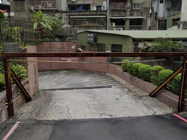 新北五股法拍大樓_華廈-9