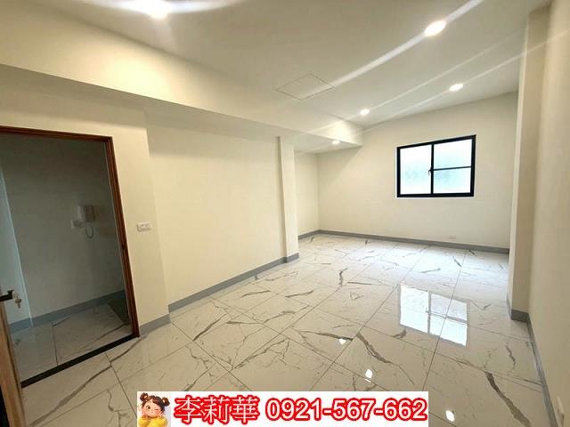 台南北區店面-15