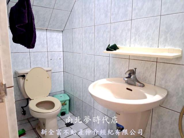 台南安南透天-11