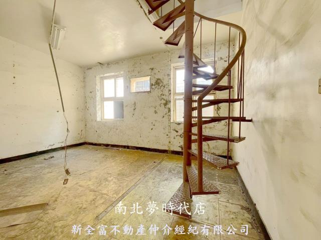 台南南區透天-7