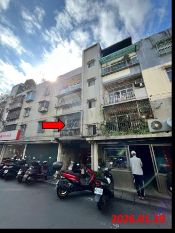 台北內湖公寓_麗山高中生活圈法拍-2