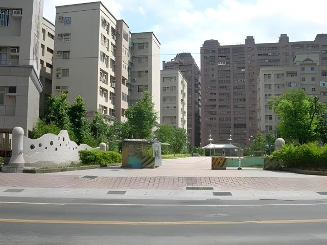 五股法拍大樓-2