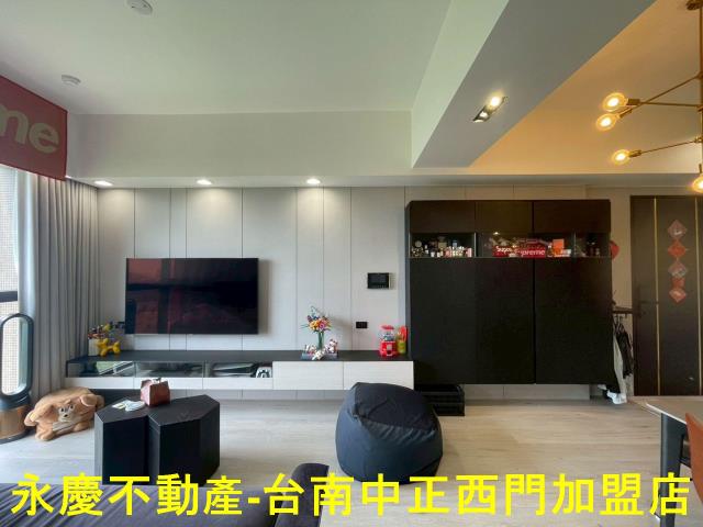南科大師高樓景觀質感裝潢兩房平車南科通勤首選
