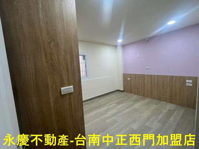 台南中西區公寓-4