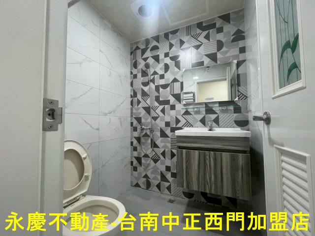 台南中西區公寓-8