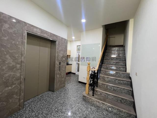 高雄苓雅透天_店面-6