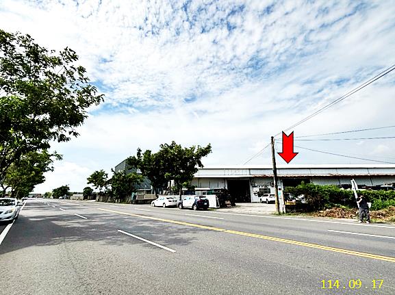 仁德德崙路農舍倉儲